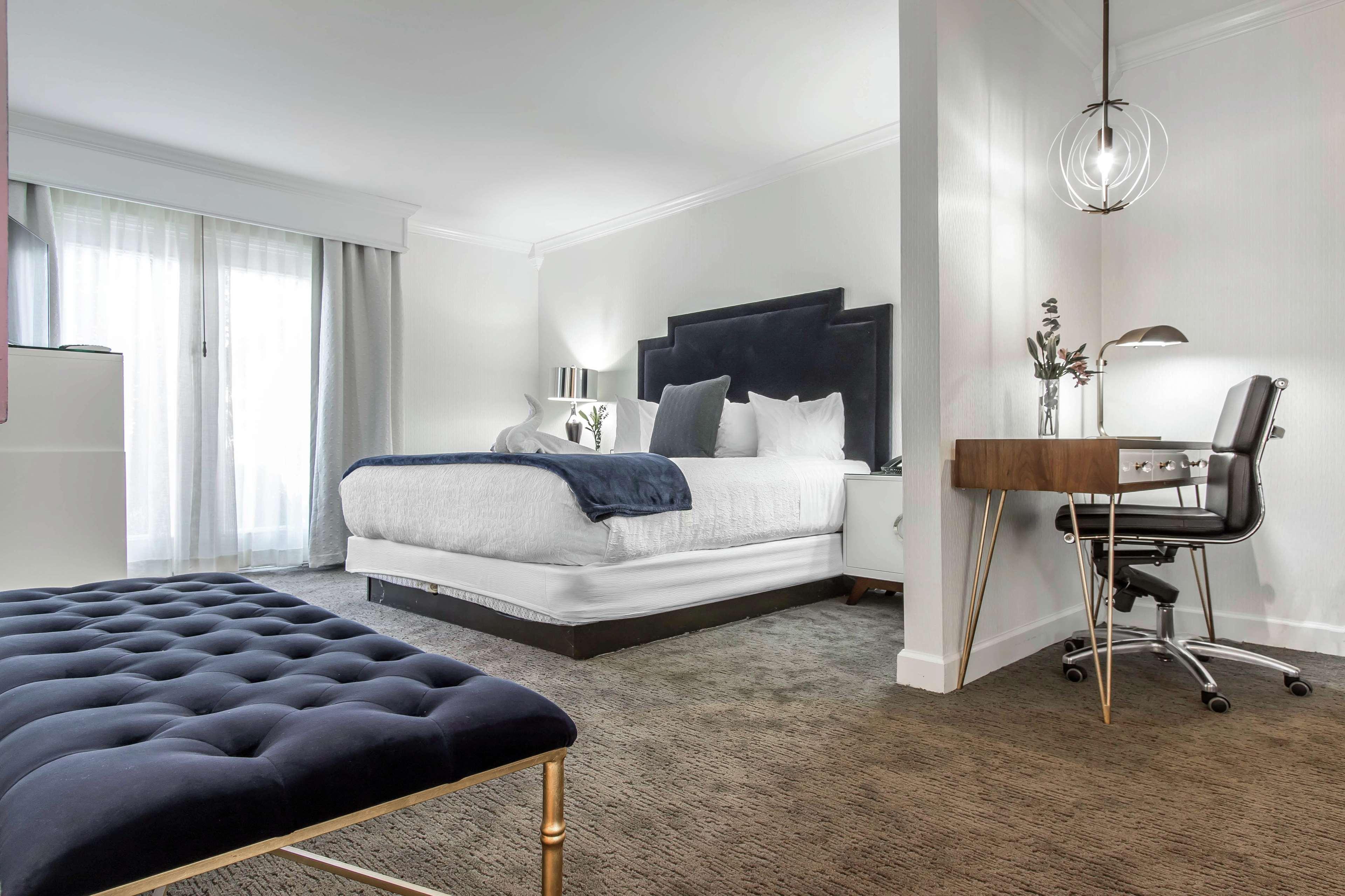The Burgundy Hotel, Tapestry Collection By Hilton Λιτλ Ροκ Εξωτερικό φωτογραφία