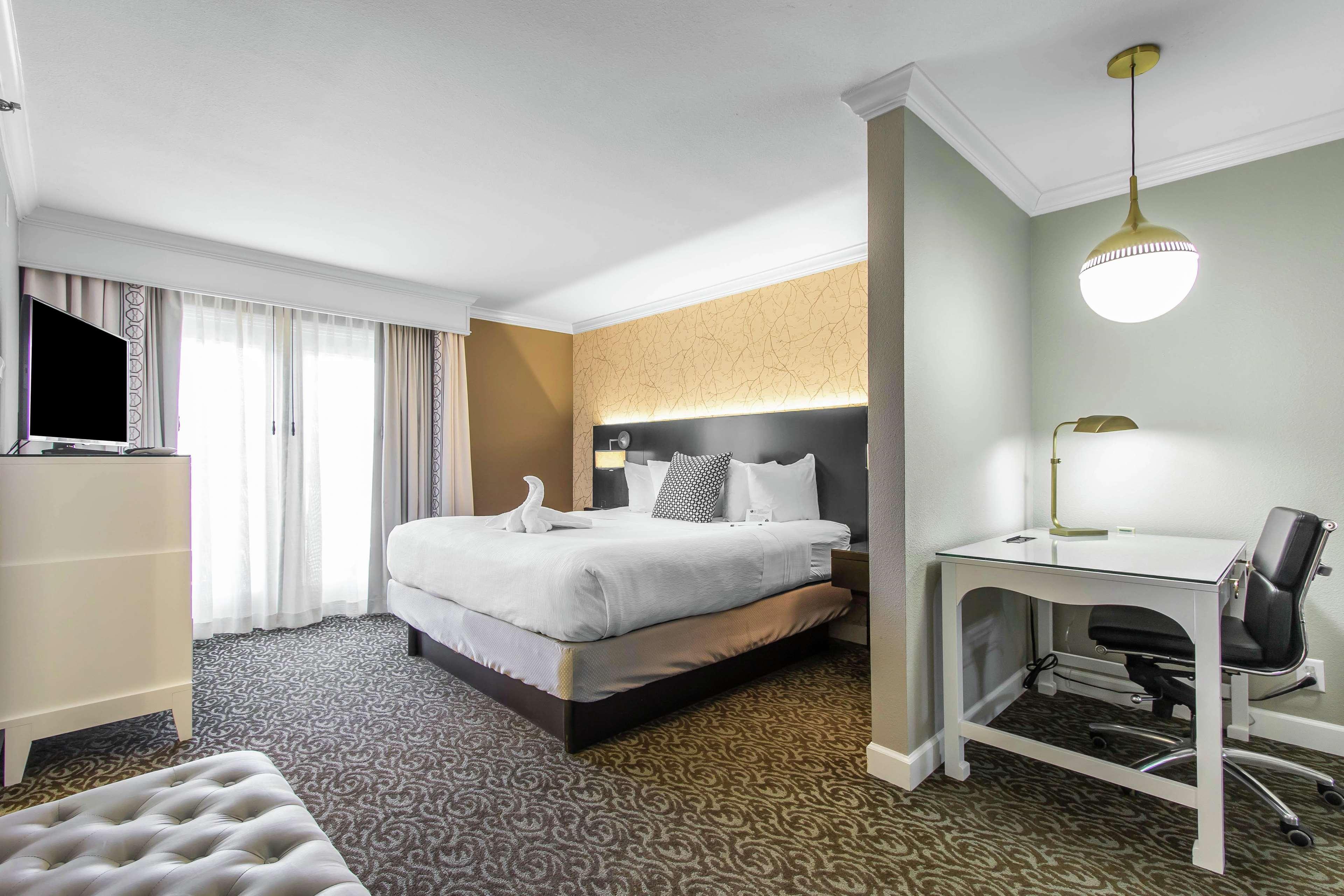 The Burgundy Hotel, Tapestry Collection By Hilton Λιτλ Ροκ Εξωτερικό φωτογραφία