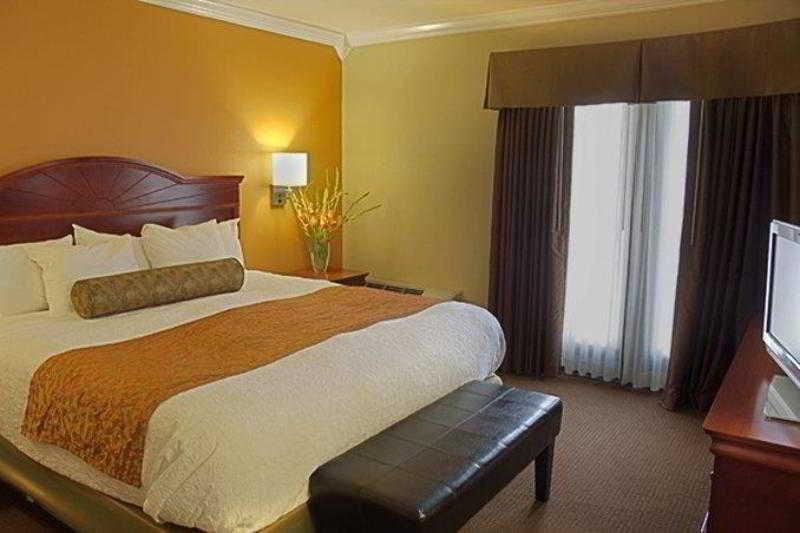 The Burgundy Hotel, Tapestry Collection By Hilton Λιτλ Ροκ Εξωτερικό φωτογραφία